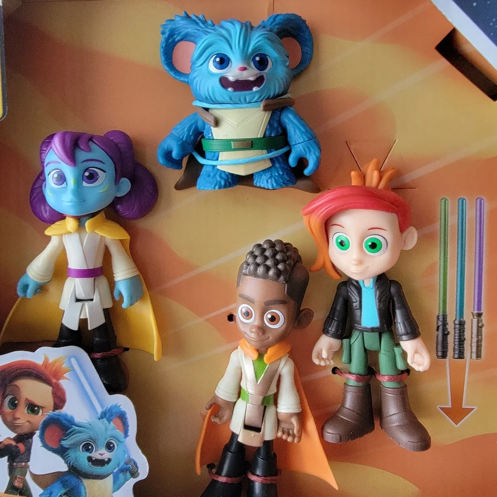 Star Wars Young Jedi Adventures Hero Collection 4 Figures 6 Accessories Toy Set